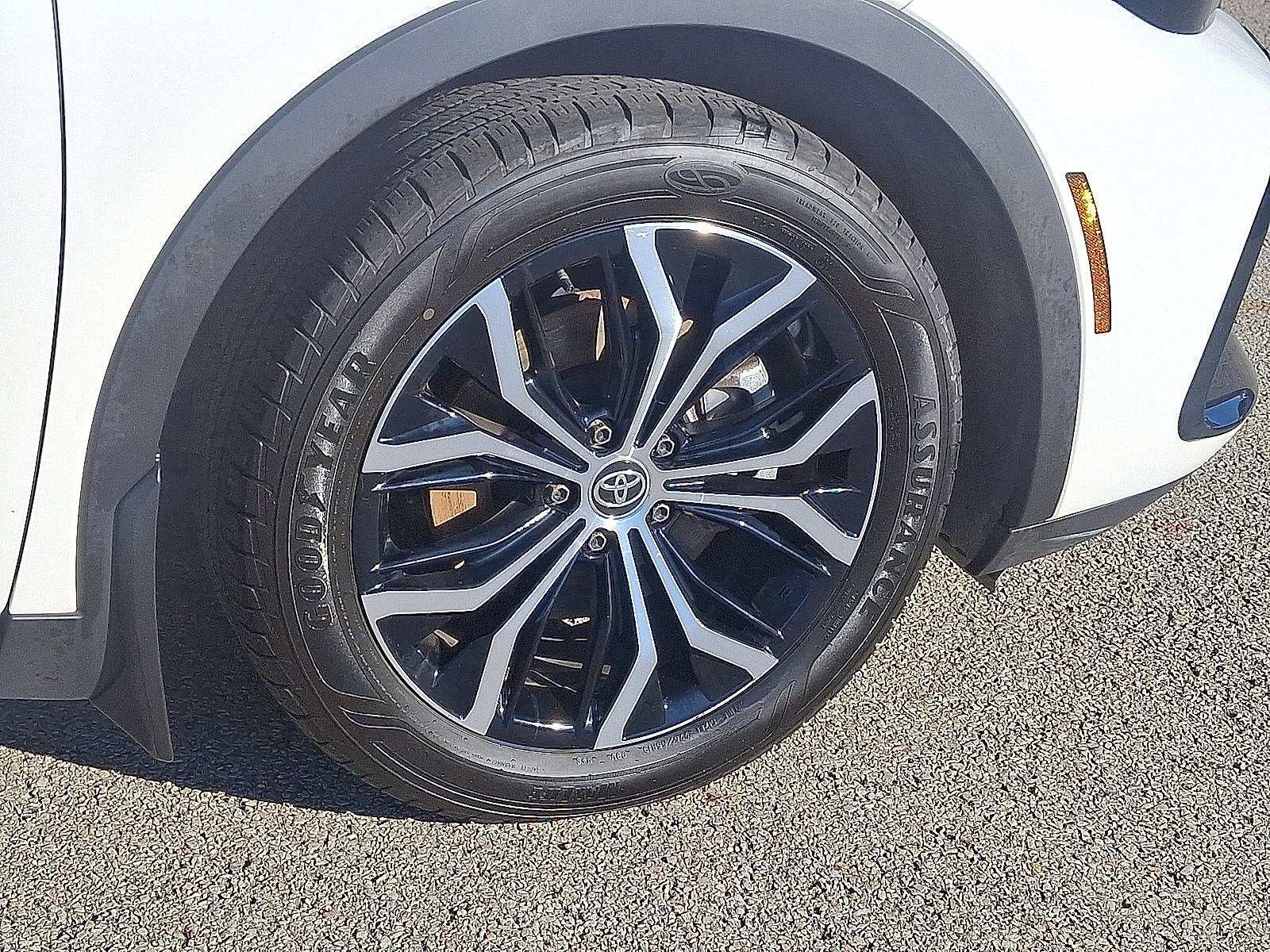 2023 Toyota Toyota Crown XLE XLE