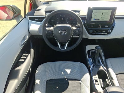 2026 Toyota Corolla Hatchback SE