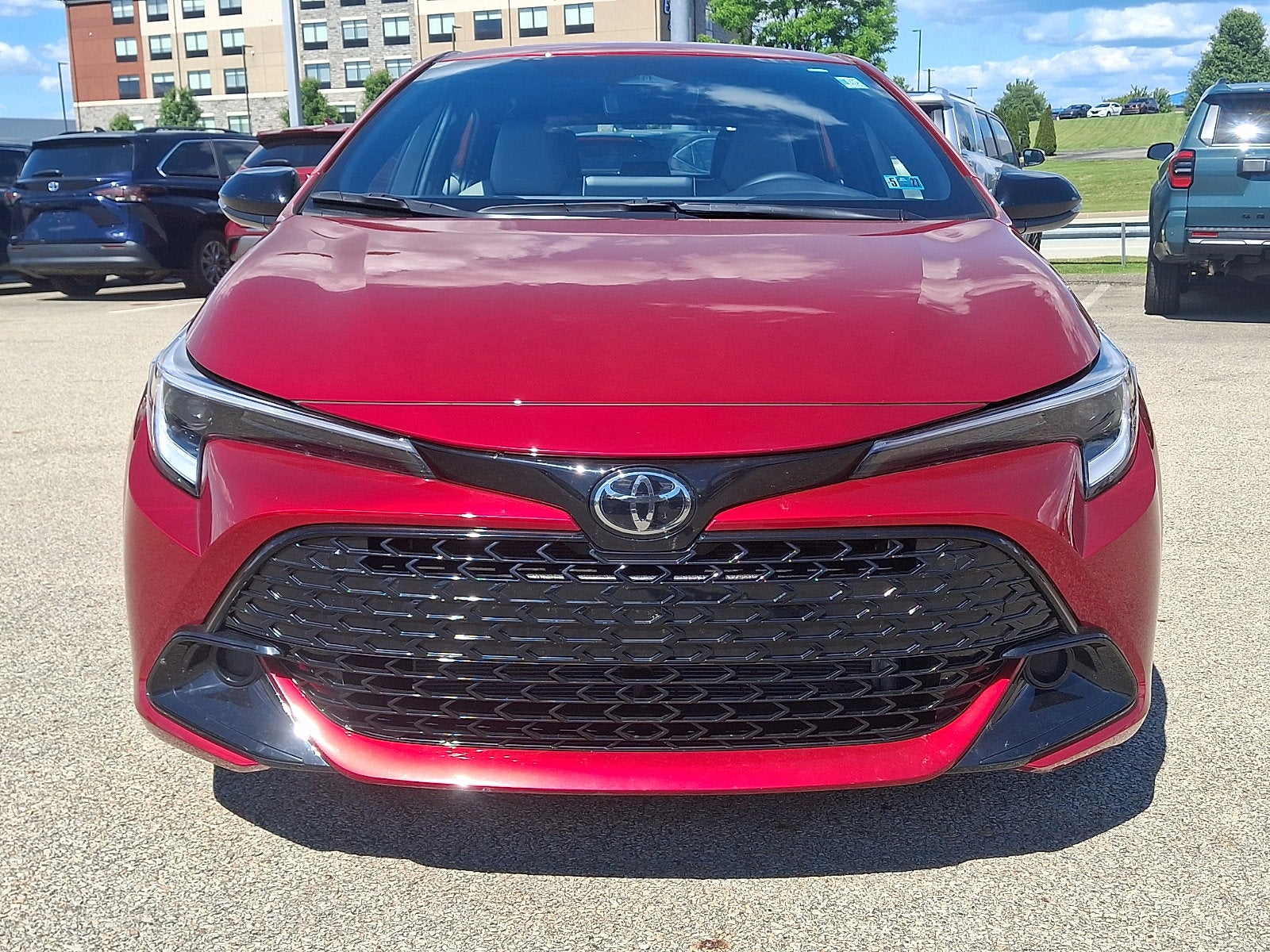 2026 Toyota Corolla Hatchback SE
