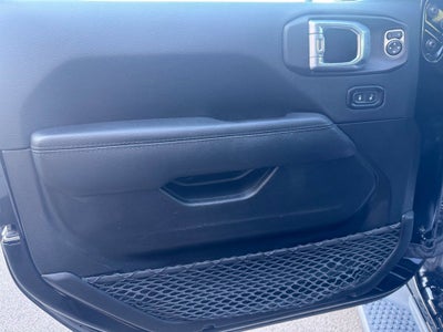 2022 Jeep Wrangler Unlimited Sahara Altitude 4x4