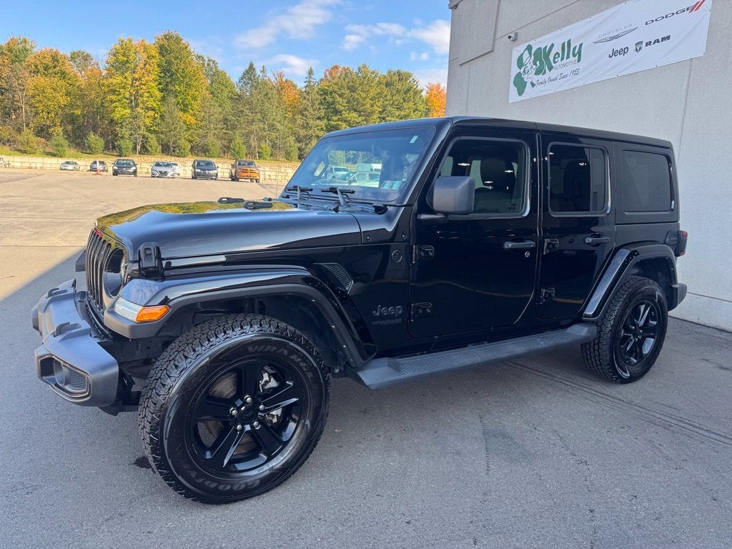 2022 Jeep Wrangler Unlimited Sahara Altitude 4x4