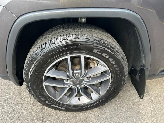 2019 Jeep Grand Cherokee Laredo E 4x4