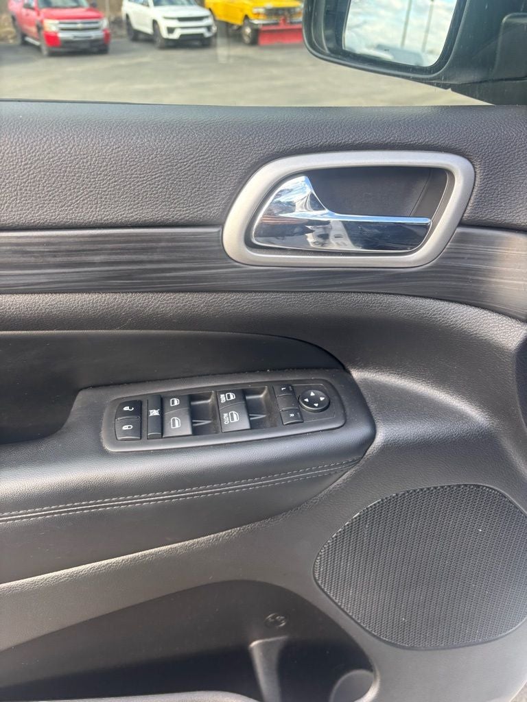 2022 Jeep Grand Cherokee WK Laredo X 4x4