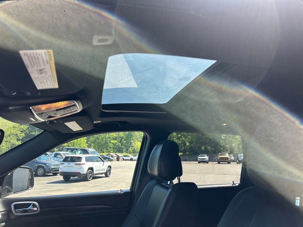 2022 Jeep Grand Cherokee WK Laredo X 4x4