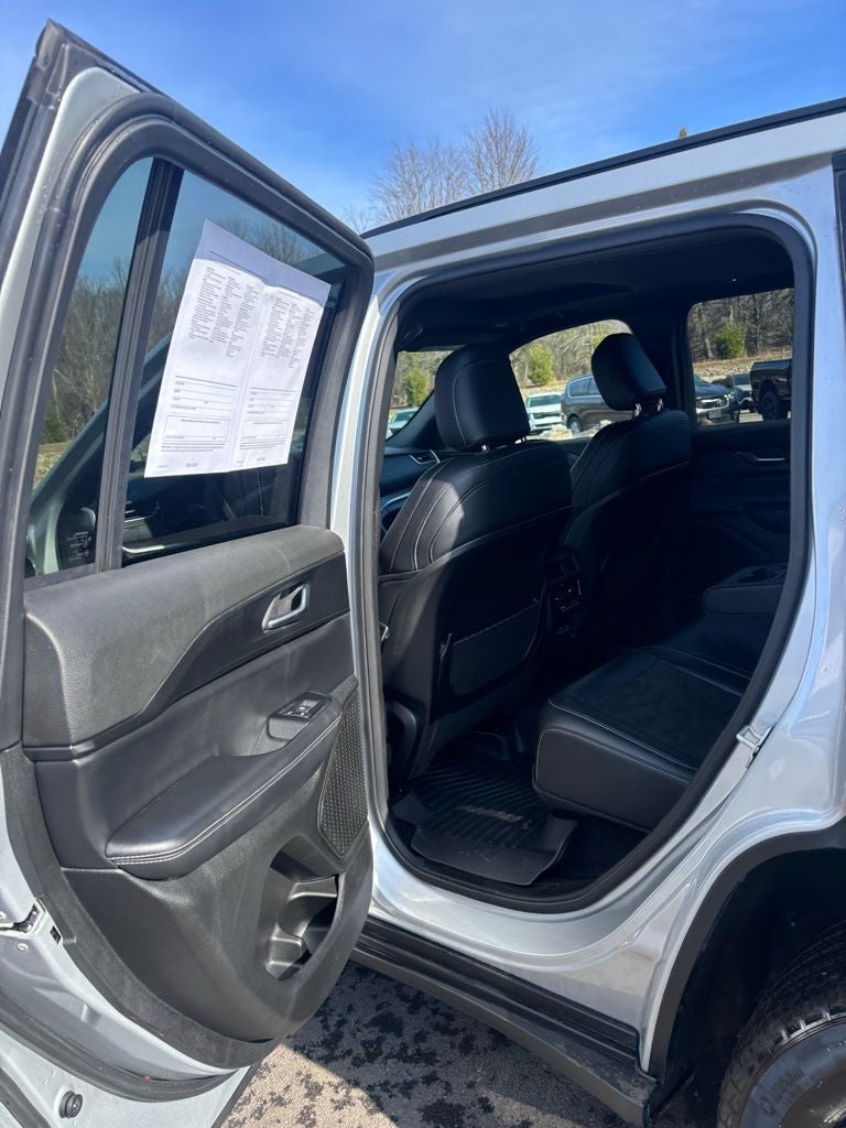 2025 Jeep Grand Cherokee Altitude X 4x4