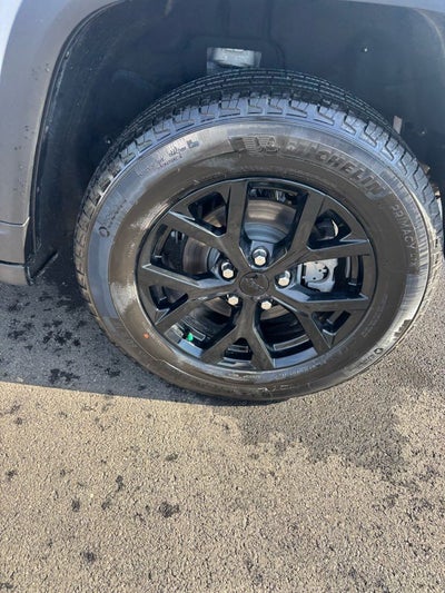 2025 Jeep Grand Cherokee Altitude X 4x4