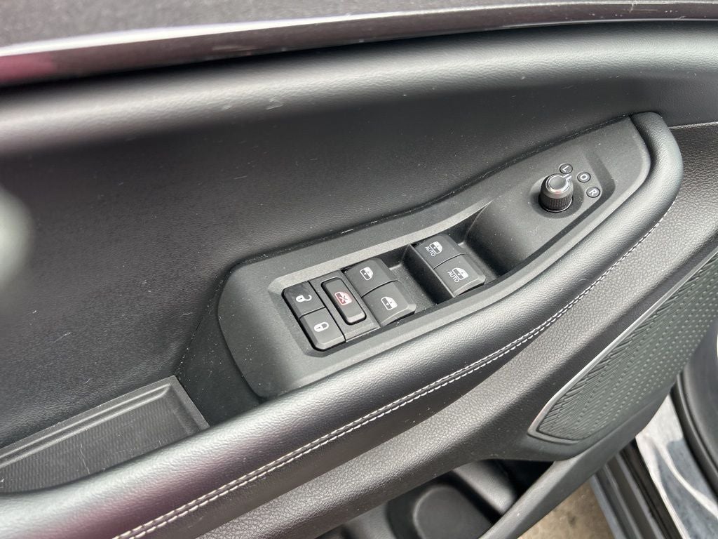 2022 Jeep Grand Cherokee Laredo 4x4