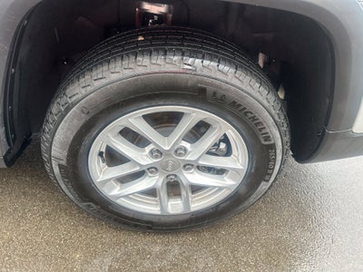 2025 Jeep Grand Cherokee L Laredo X 4x4