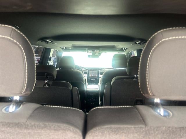 2025 Jeep Grand Cherokee L Laredo X 4x4