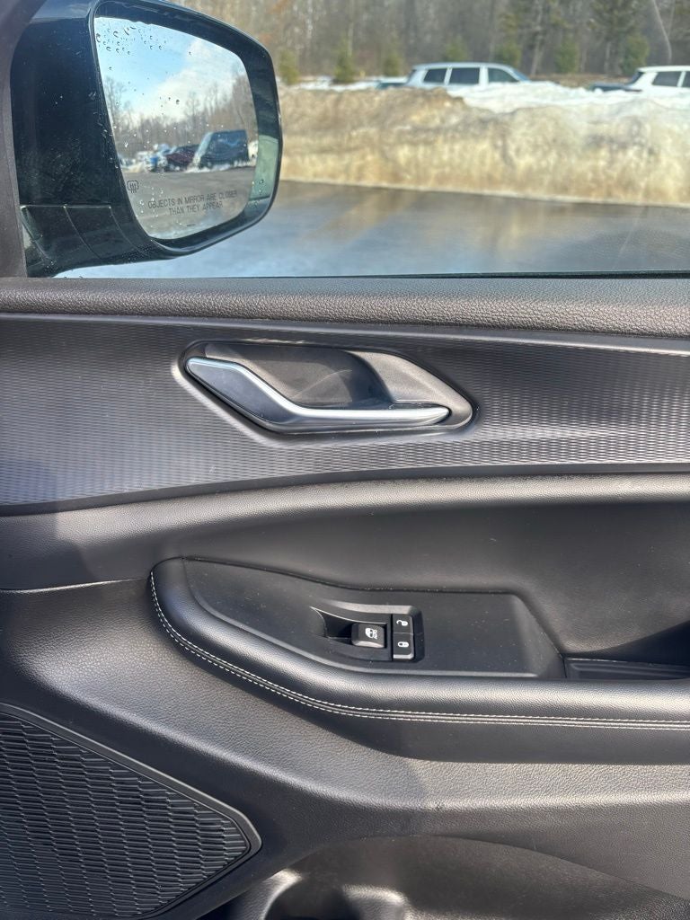 2024 Jeep Grand Cherokee L Altitude 4x4