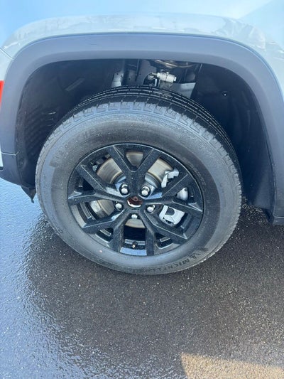 2024 Jeep Grand Cherokee L Altitude 4x4