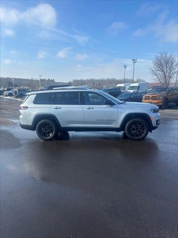 2024 Jeep Grand Cherokee L Altitude 4x4