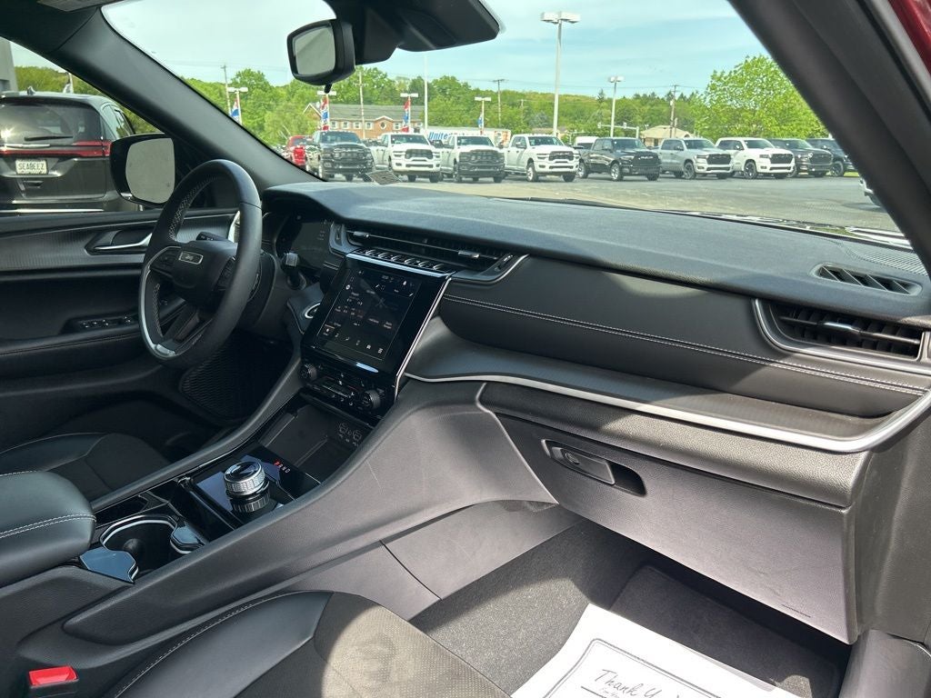 2023 Jeep Grand Cherokee L Altitude 4x4