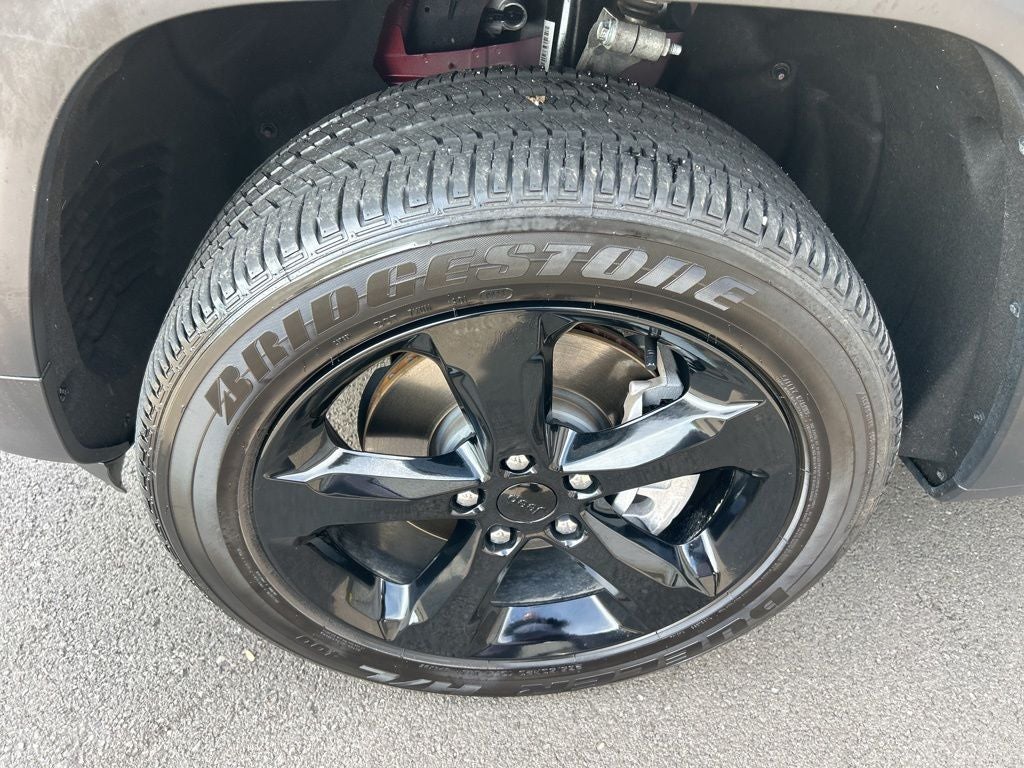 2023 Jeep Grand Cherokee L Altitude 4x4