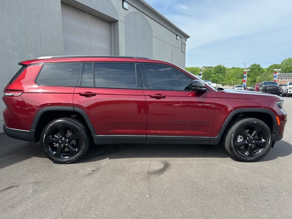 2023 Jeep Grand Cherokee L Altitude 4x4