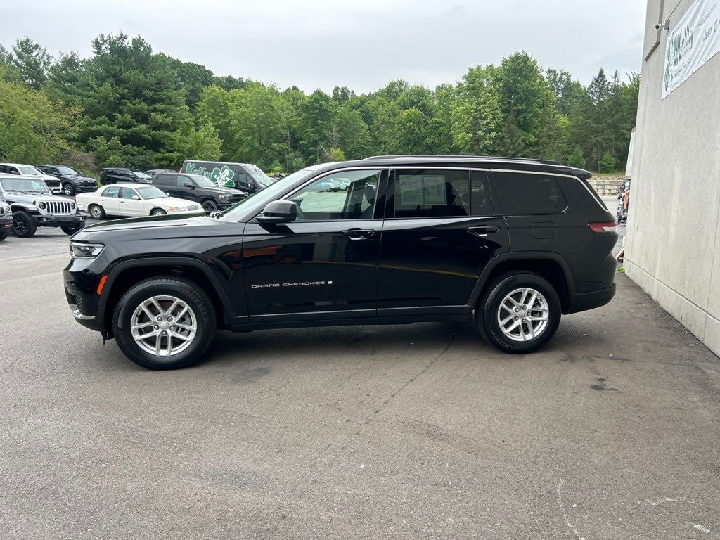 2023 Jeep Grand Cherokee L Laredo 4x4