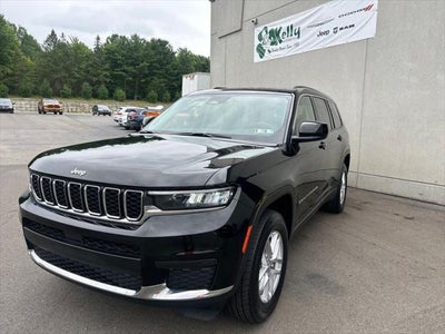 2023 Jeep Grand Cherokee L Laredo 4x4