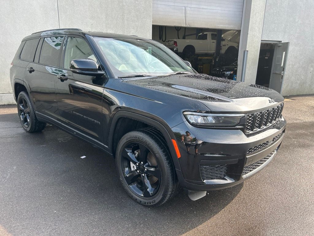 2023 Jeep Grand Cherokee L Altitude 4x4