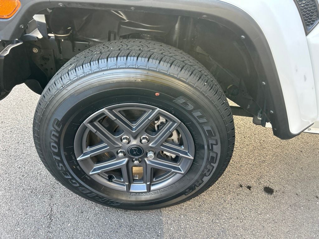 2024 Jeep Gladiator Sport S