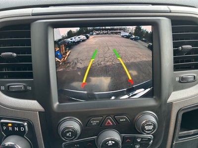 2024 RAM 1500 Classic Tradesman Crew Cab 4x4 6'4' Box