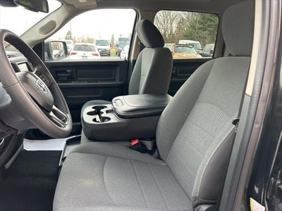 2024 RAM 1500 Classic Tradesman Crew Cab 4x4 6'4' Box