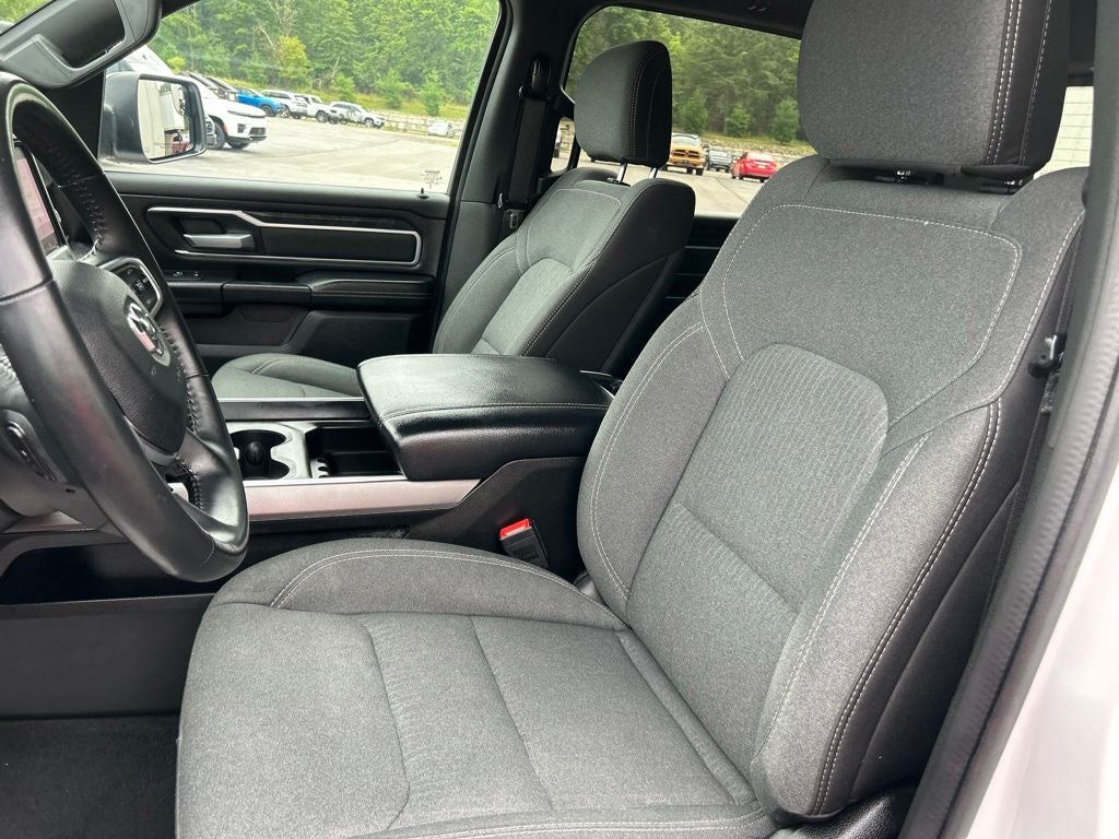 2023 RAM 1500 Big Horn Crew Cab 4x4 5'7' Box