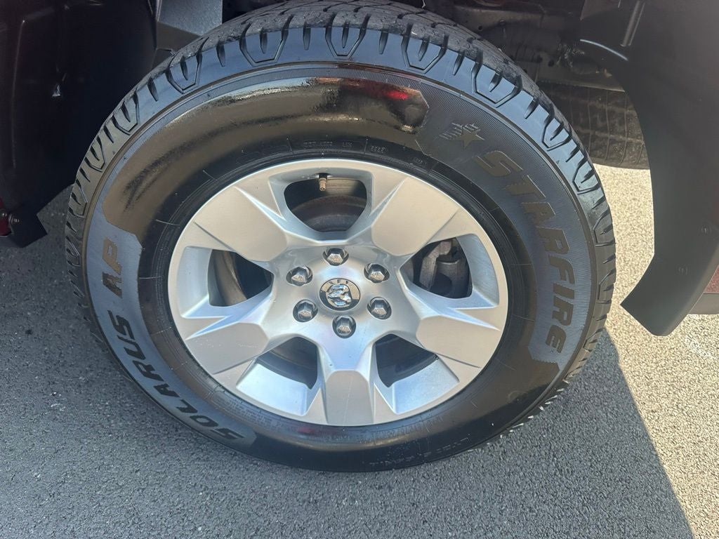 2021 RAM 1500 Big Horn Crew Cab 4x4 5'7' Box