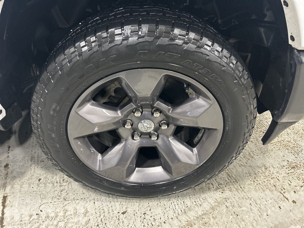 2023 RAM 1500 Big Horn Crew Cab 4x4 5'7' Box