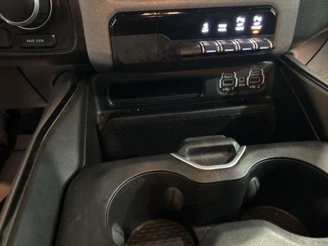 2023 RAM 1500 Big Horn Crew Cab 4x4 5'7' Box