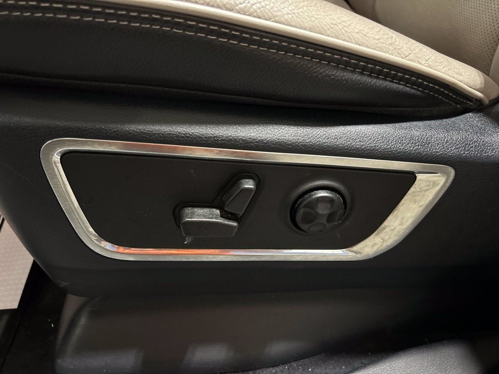 2023 RAM 1500 Limited Crew Cab 4x4 5'7' Box