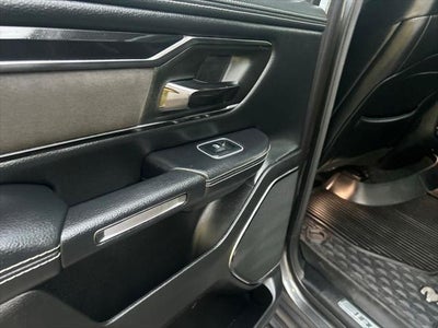2022 RAM 1500 Laramie Crew Cab 4x4 5'7' Box