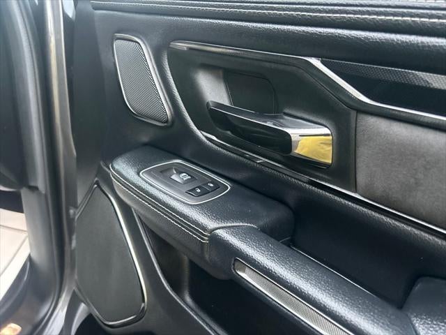 2022 RAM 1500 Laramie Crew Cab 4x4 5'7' Box