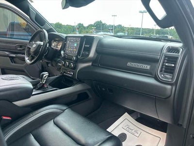 2022 RAM 1500 Laramie Crew Cab 4x4 5'7' Box
