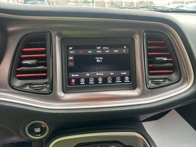 2019 Dodge Challenger SXT AWD