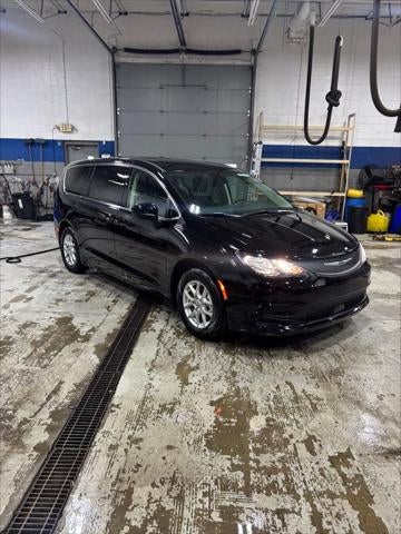 2024 Chrysler Voyager LX