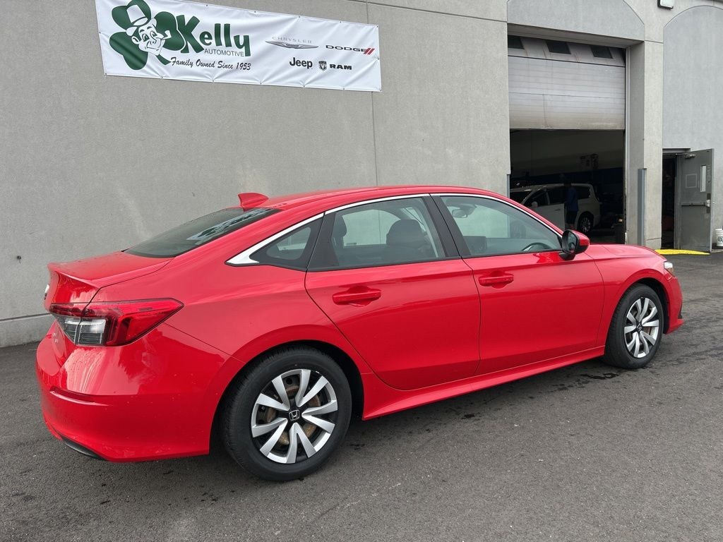 2022 Honda Civic Sedan LX