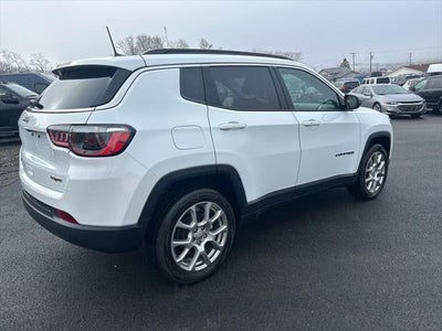 2022 Jeep Compass Latitude Lux 4x4