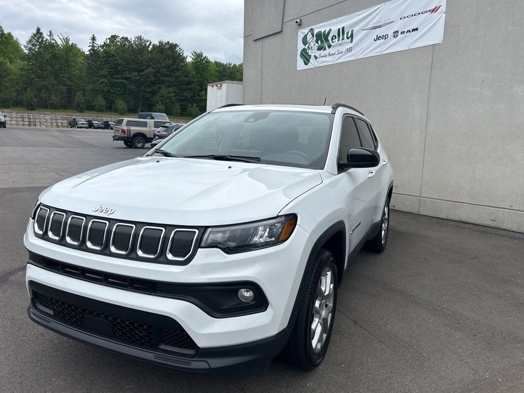 2022 Jeep Compass Latitude Lux 4x4