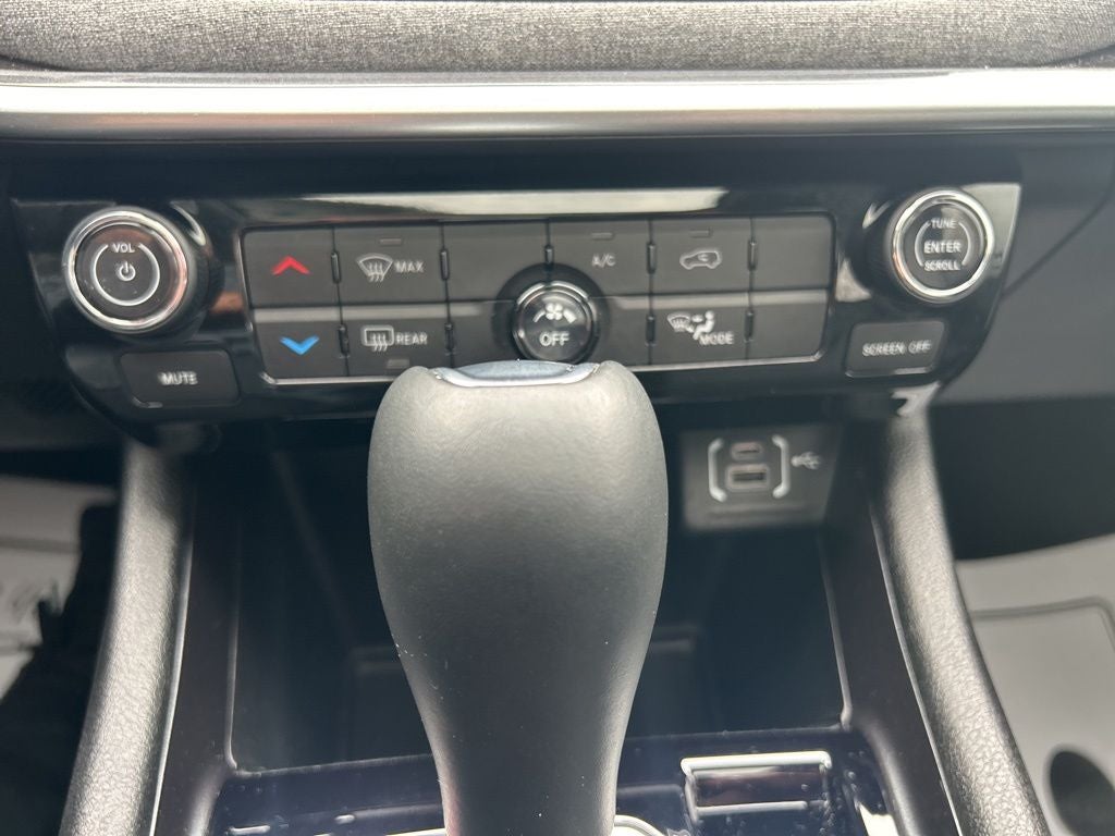2022 Jeep Compass Latitude Lux 4x4