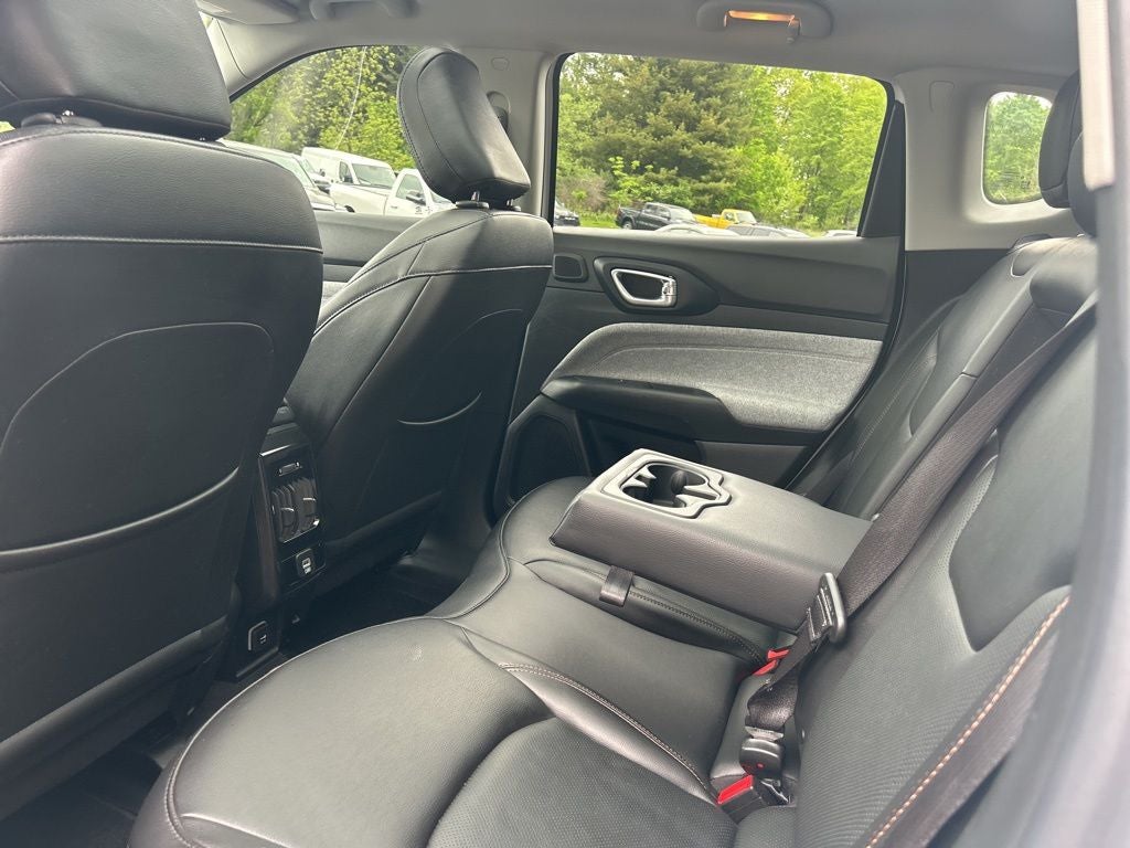 2022 Jeep Compass Latitude Lux 4x4