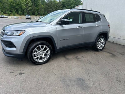 2022 Jeep Compass Latitude Lux 4x4