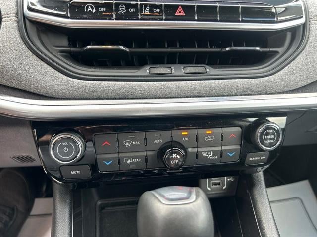 2022 Jeep Compass Latitude Lux 4x4