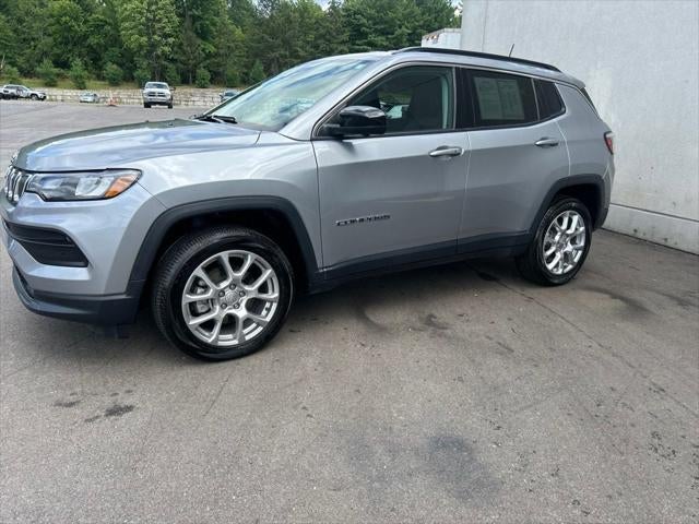 2022 Jeep Compass Latitude Lux 4x4