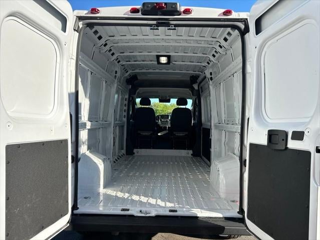 2026 RAM ProMaster 2500 Cargo Van Tradesman High Roof 159' WB w/Pass Seat