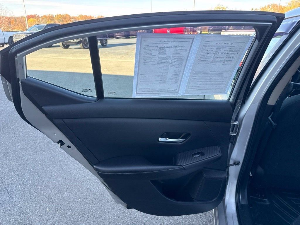 2021 Nissan Sentra SV Xtronic CVT
