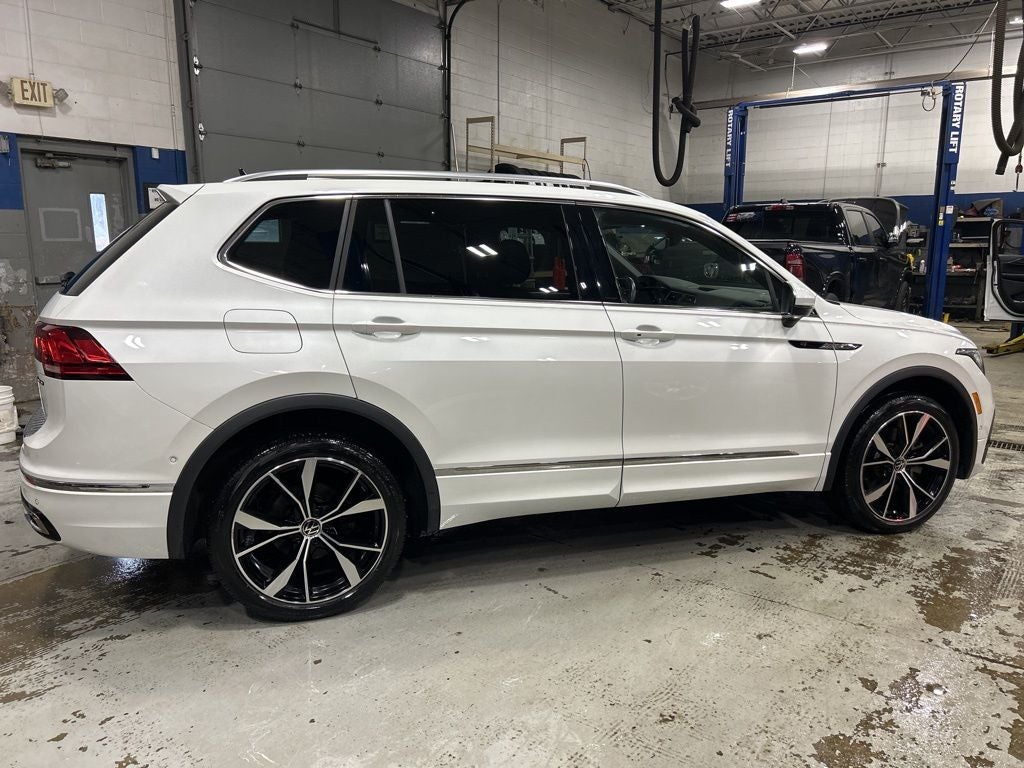 2022 Volkswagen Tiguan 2.0T SEL R-Line