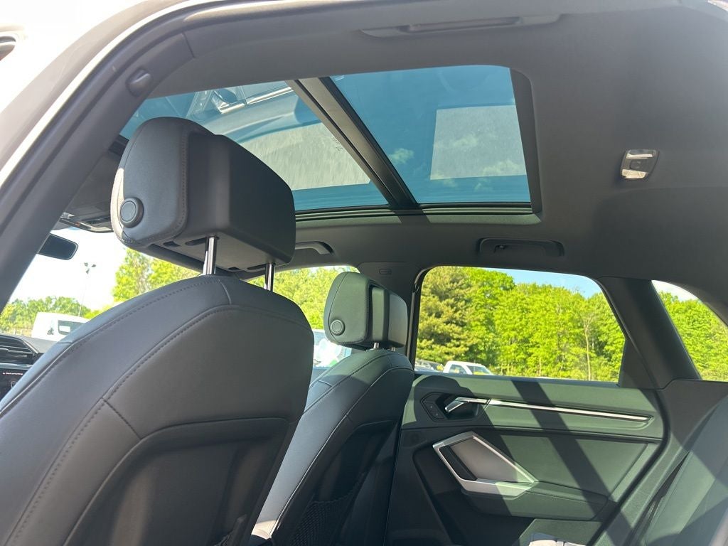 2023 Audi Q3 Premium 40 TFSI quattro Tiptronic