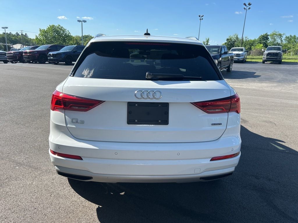 2023 Audi Q3 Premium 40 TFSI quattro Tiptronic