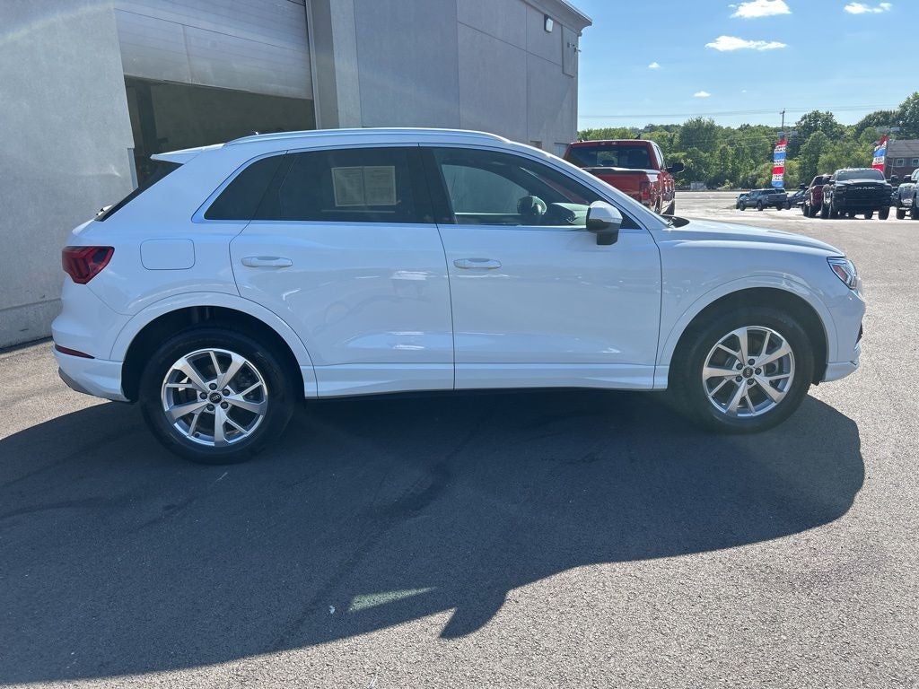 2023 Audi Q3 Premium 40 TFSI quattro Tiptronic