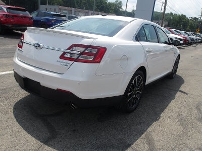 2018 Ford Taurus Limited